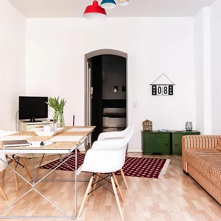 Family-Friendly Apartment In The Center Of Berlin